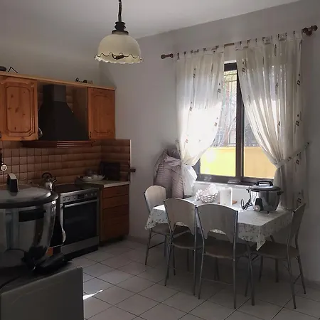 ホームステイ Tirana City Rooms