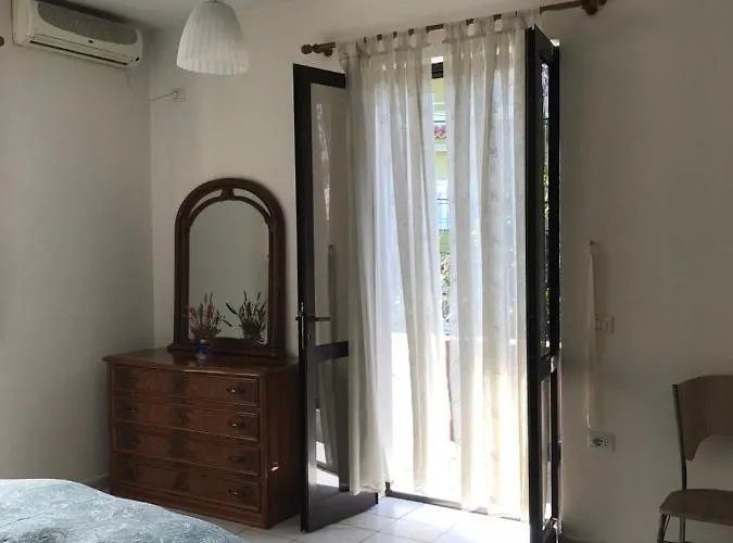 Tirana City Rooms - Vatra e Lagjes by Paymán Club Habitación en casa particular Tirana